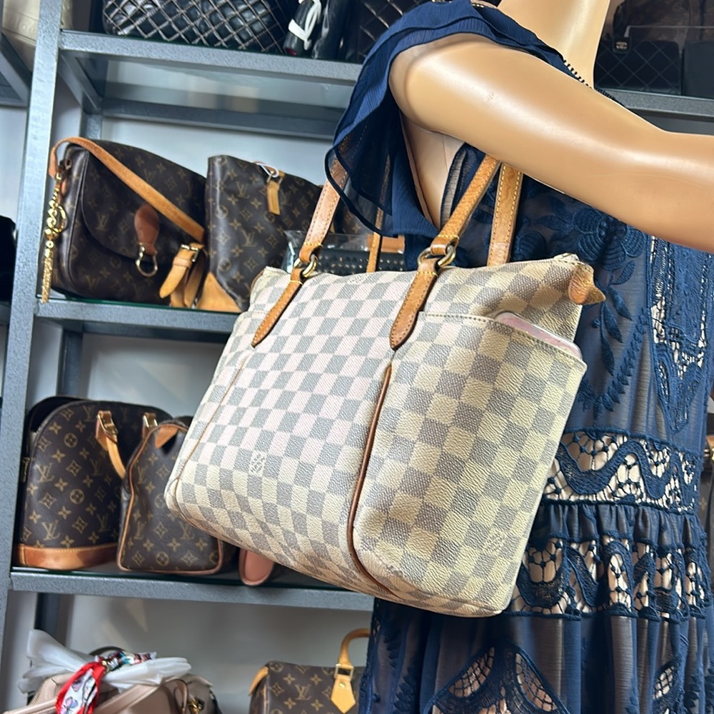 AUTHENTIC Louis Vuitton Damier Ebene totally tote bag - Picture 3 of 17